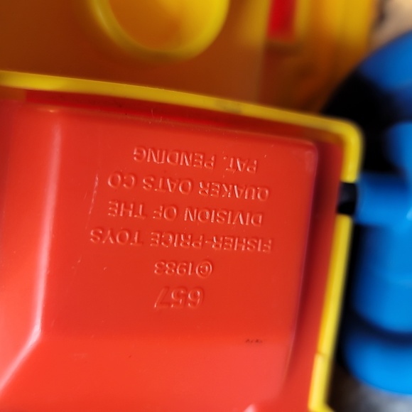 Fisher Price clown car made for Little People collection - Picture 4 of 7